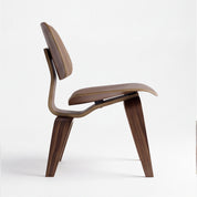 Sillón LCW Eames Walnut.
